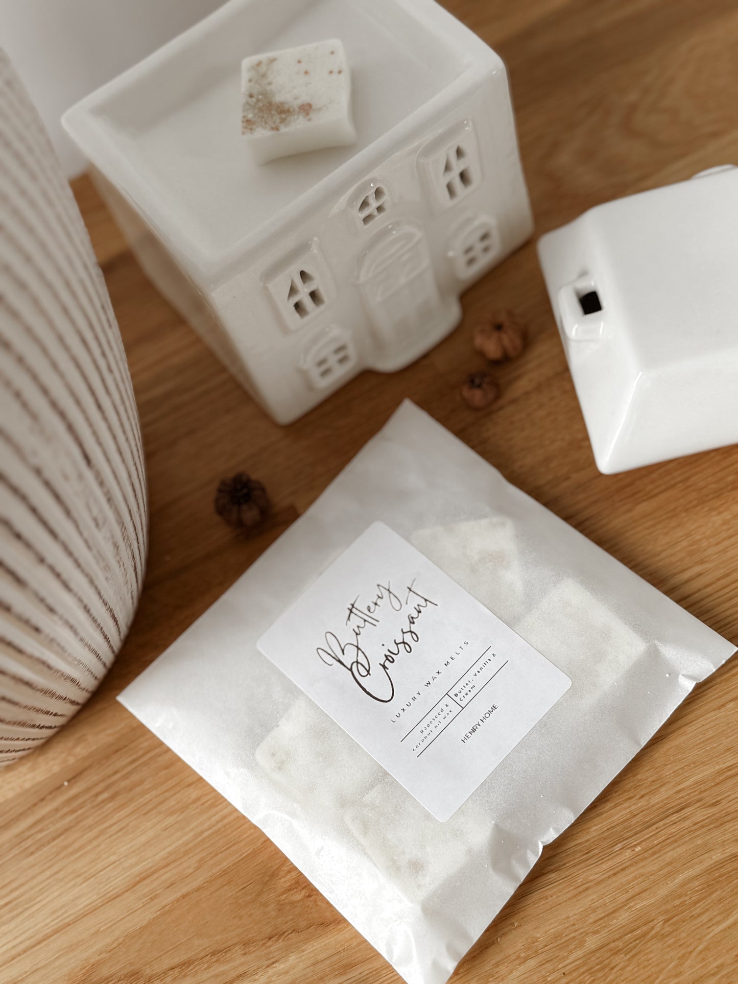 Buttery Croissant Wax Melts