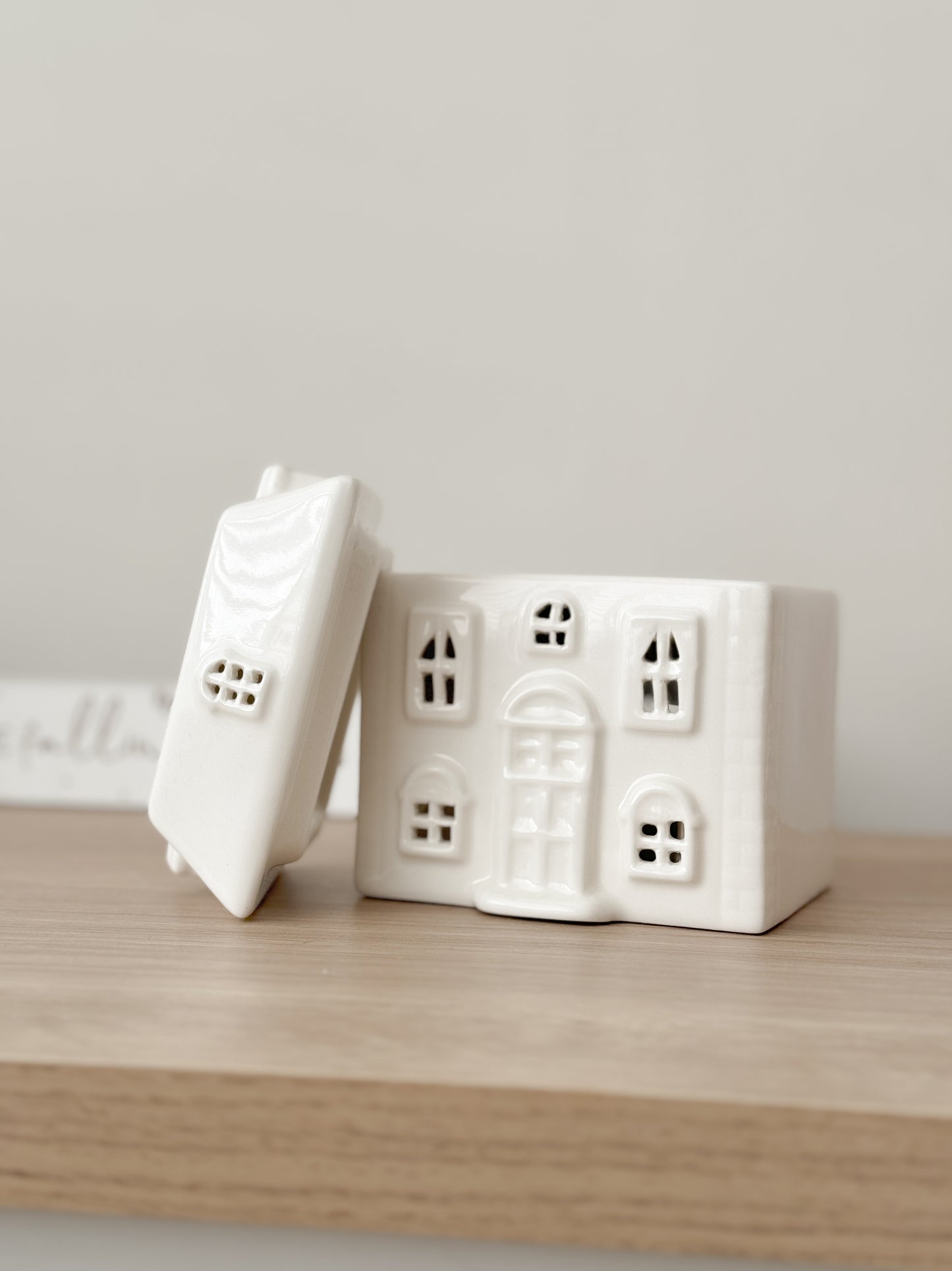 Ceramic House Wax Burner