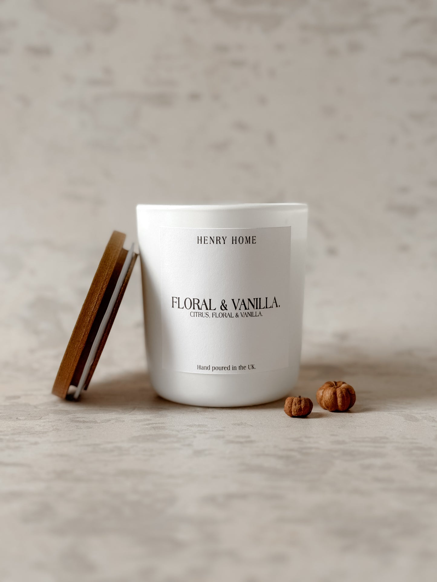Floral & Vanilla Candle