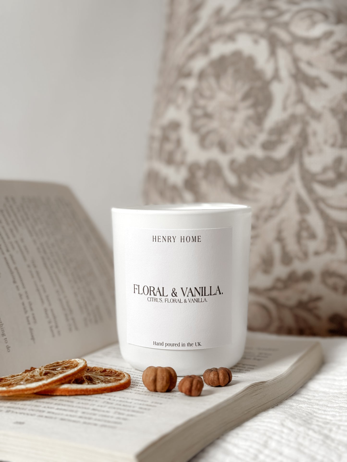Floral & Vanilla Candle