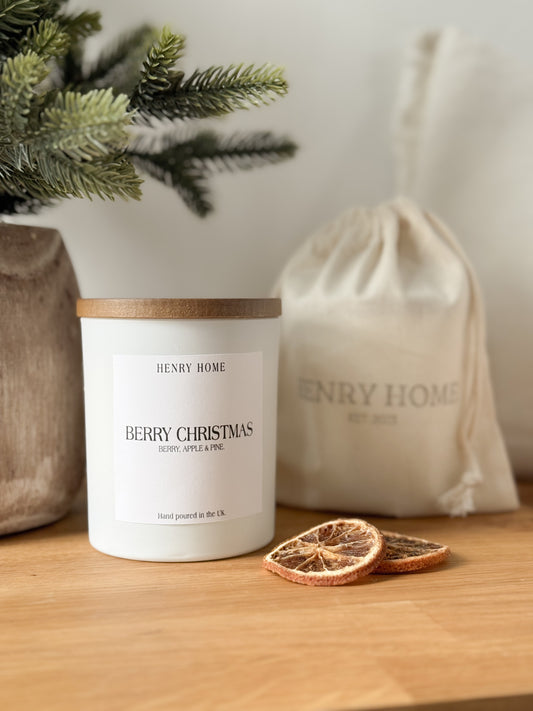 Berry Christmas Candle